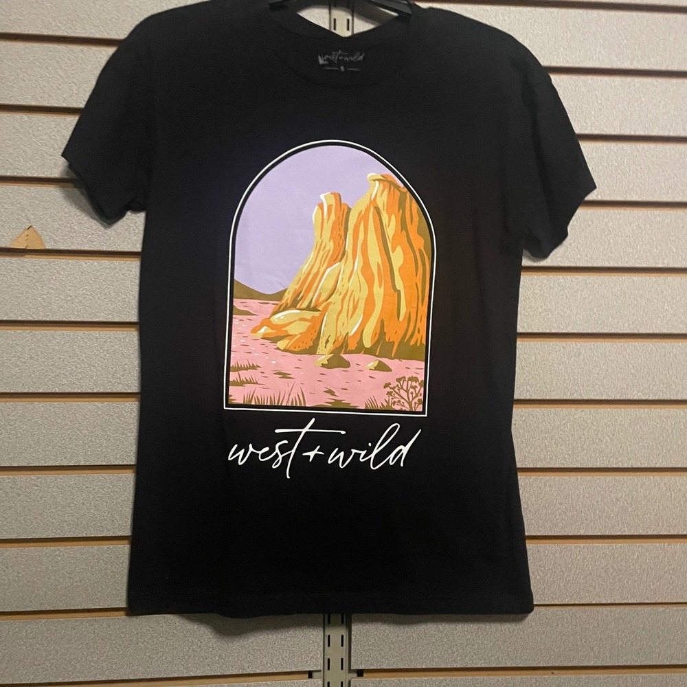 Nwts West + Wild Graphic T Shirt Desert Landscape Print Black Size Large